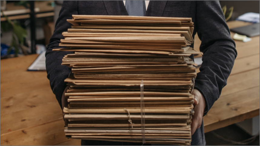 Protocolos de Actuación para Salvaguardar Documentos en Condiciones de Riesgo en los Archivos